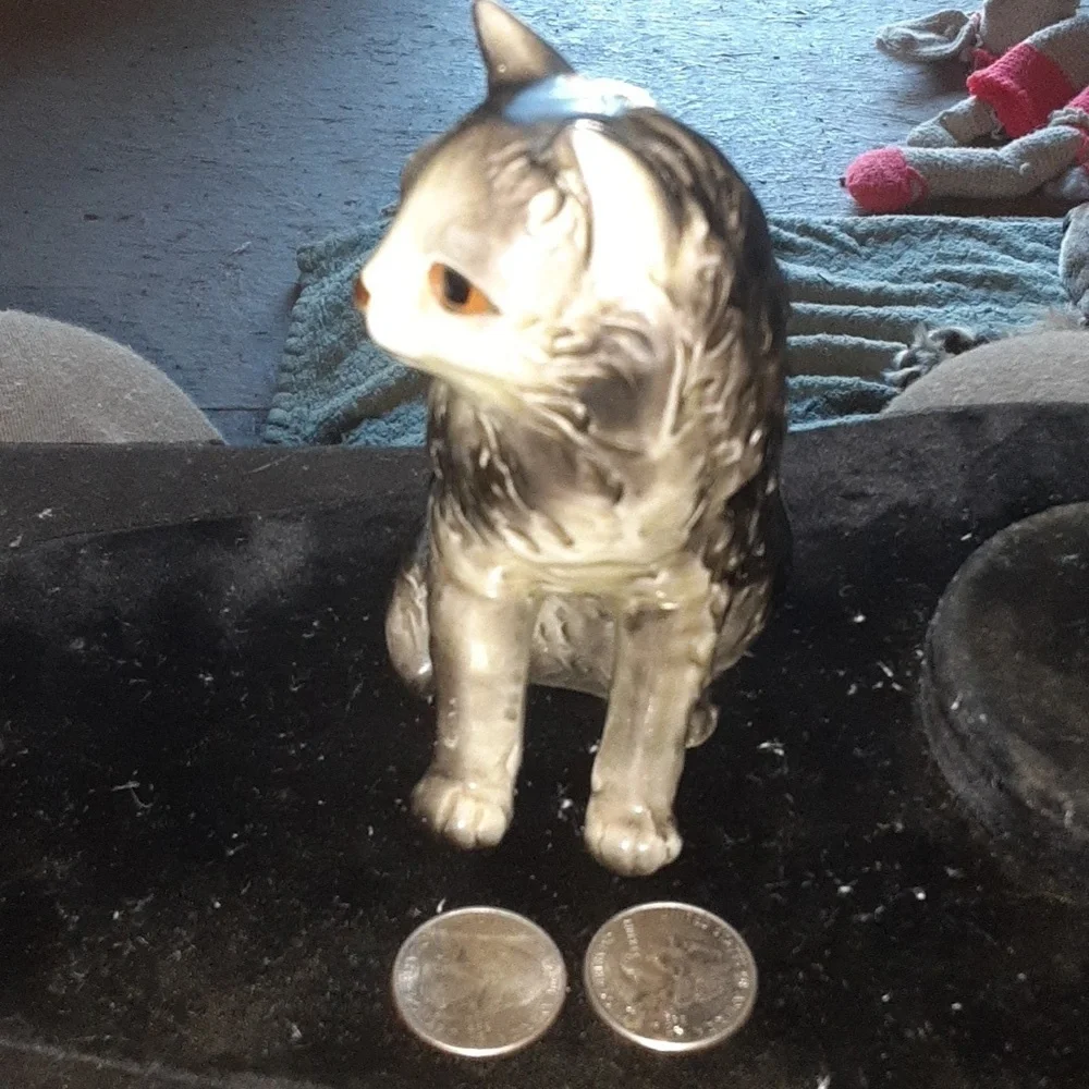 Gray and White Cat Figurine